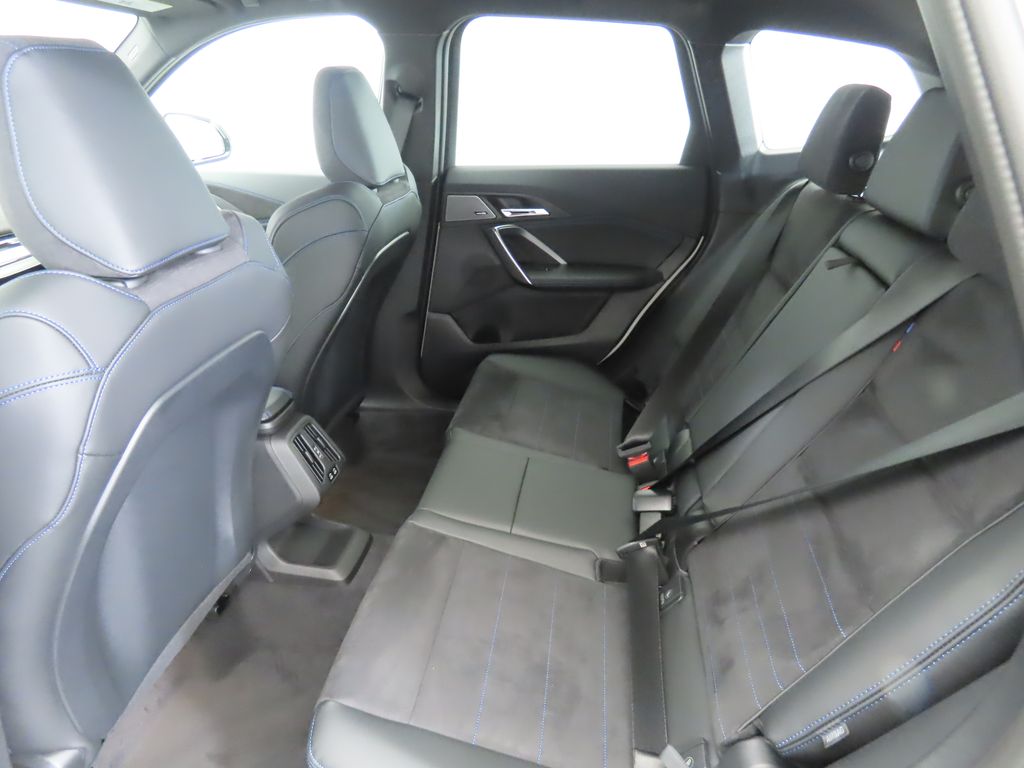 Thumbnail: 2026 BMW X1 - 20