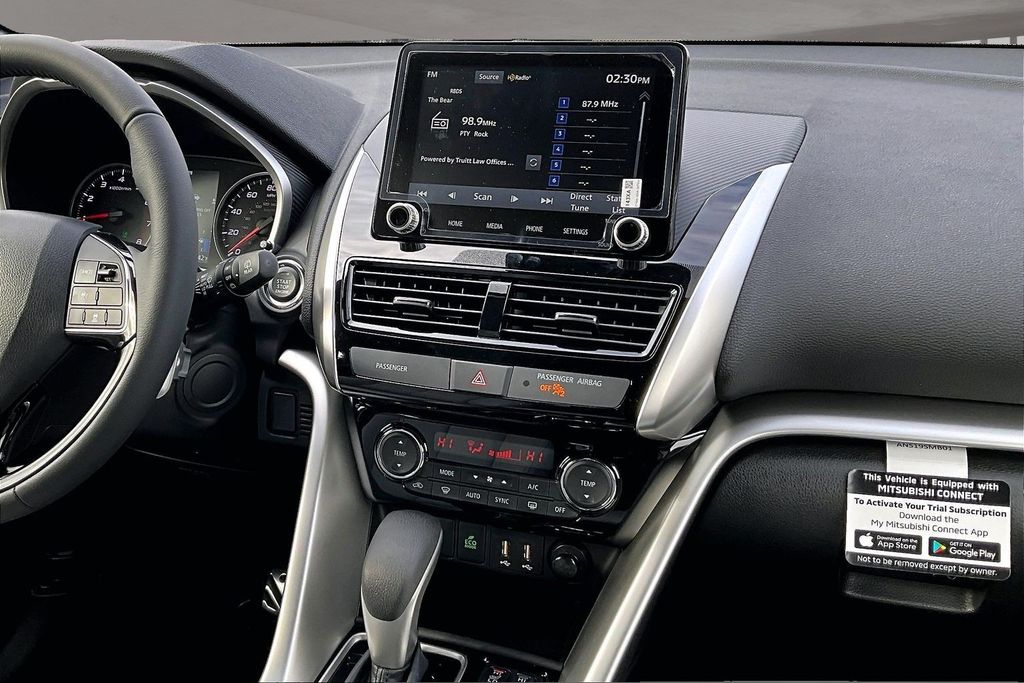 New 2026 White Mitsubishi SEL image 7