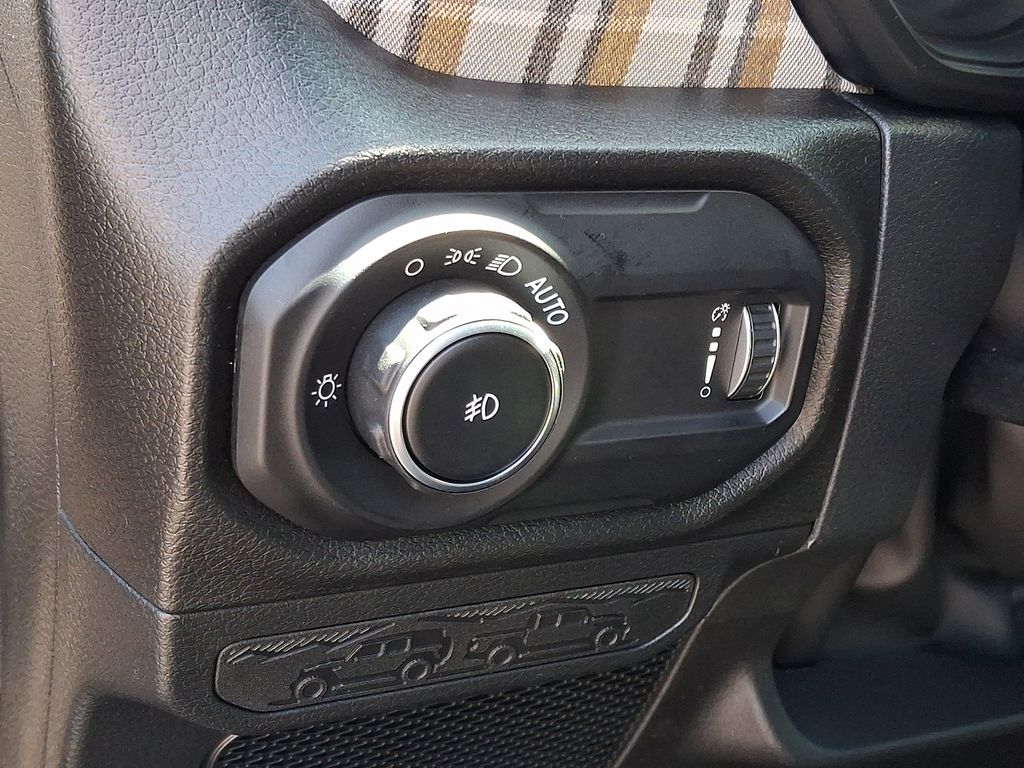 New 2026 Jeep Wrangler SUV