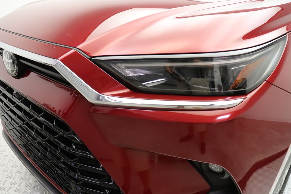 2024 Toyota Grand Highlander Limited 3