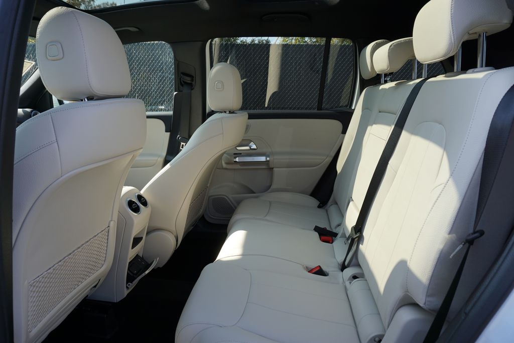 Thumbnail: 2026 Mercedes-Benz GLB - 13