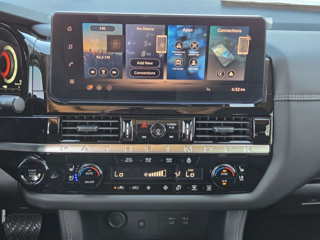 2026 Nissan Pathfinder Platinum - 6