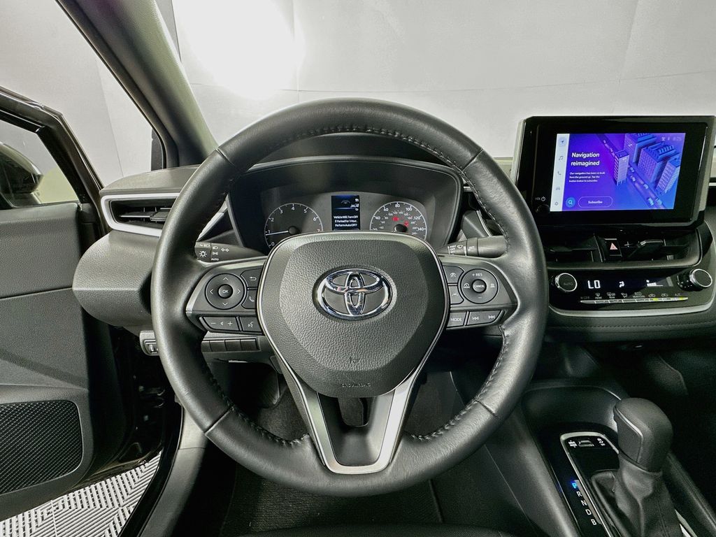 Thumbnail: 2023 Toyota Corolla - 11