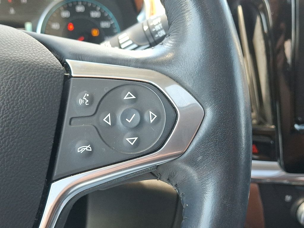 Thumbnail: 2018 Chevrolet Traverse - 26