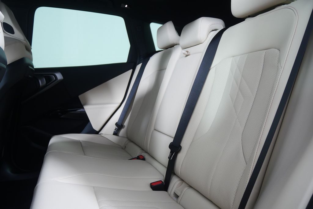 Thumbnail: 2026 BMW X3 - 15