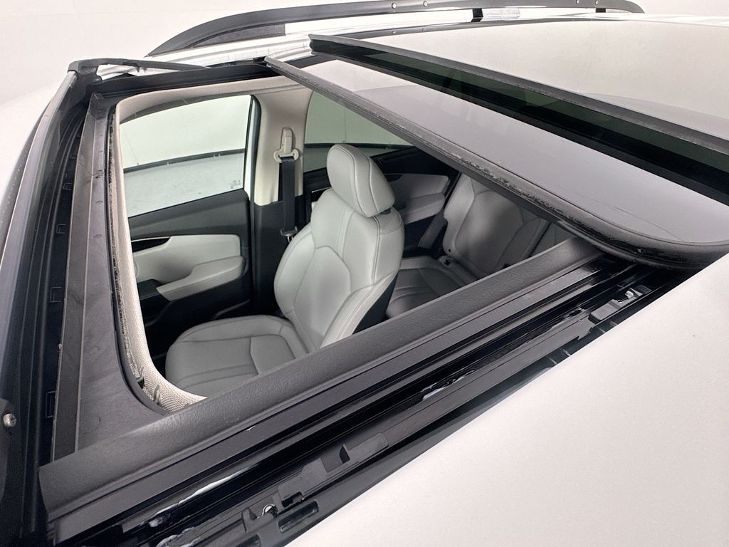 Used Car 2025 Honda Pilot  Touring For Sale Under $50,000 In Austin, Texas