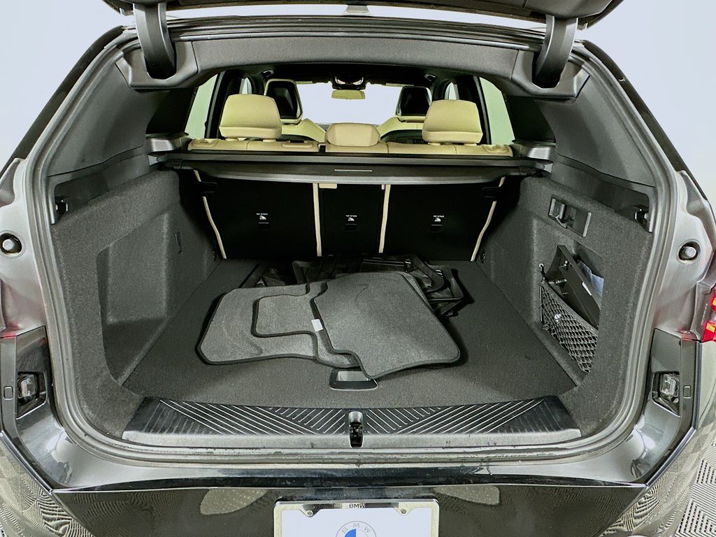 Thumbnail: 2025 BMW X3 - 25