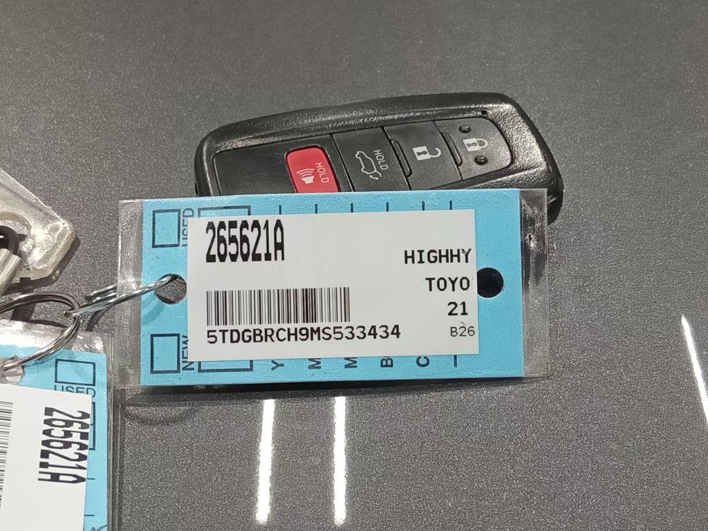 2021 Toyota Highlander Hybrid XLE