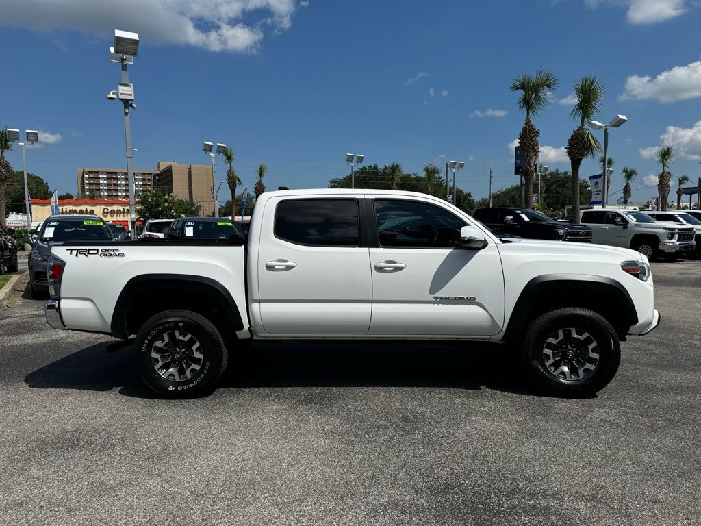 2020 Toyota Tacoma TRD Off-Road 9