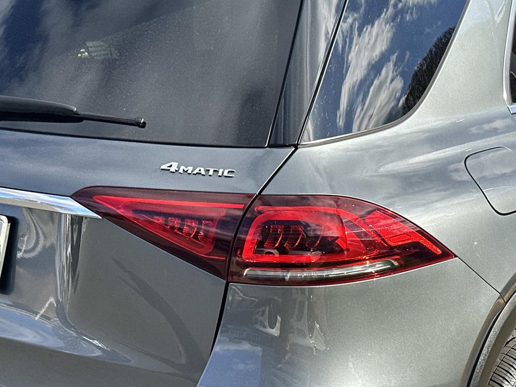 Thumbnail: 2022 Mercedes-Benz GLE - 7