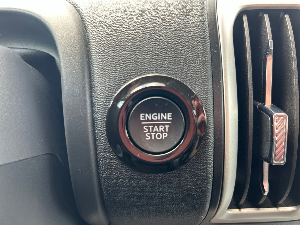 Used 2025 Ford Expedition SUV