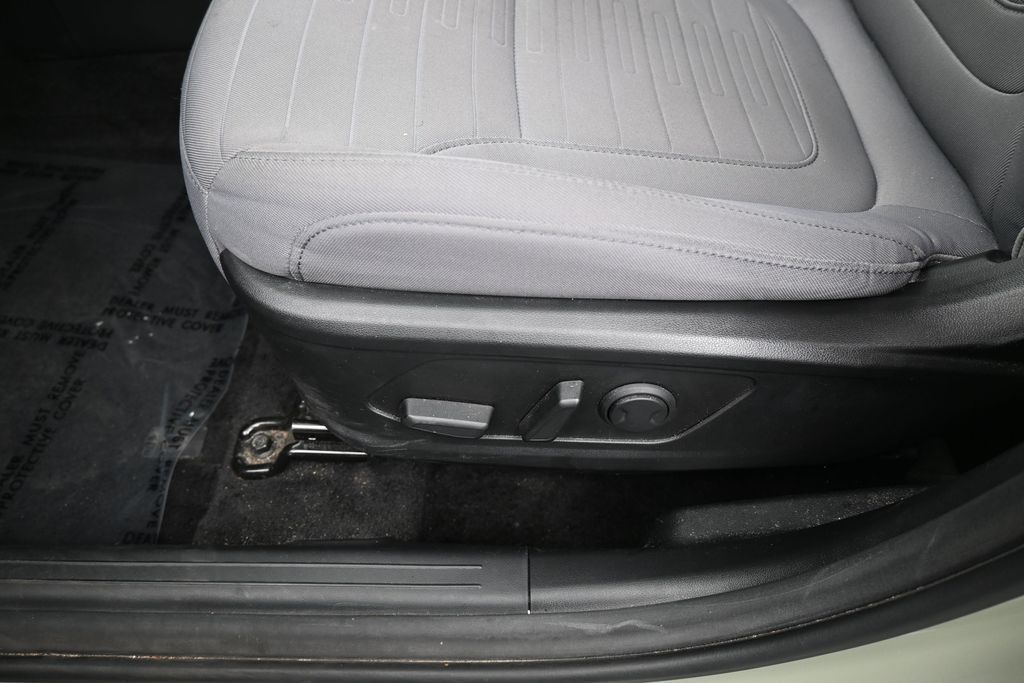 Used 2024 Sage Gray Hyundai SEL image 15