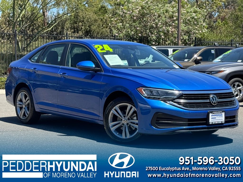 Rising Blue Metallic 2024 Volkswagen Jetta Sedan Front-Wheel Drive 8-Speed Automatic