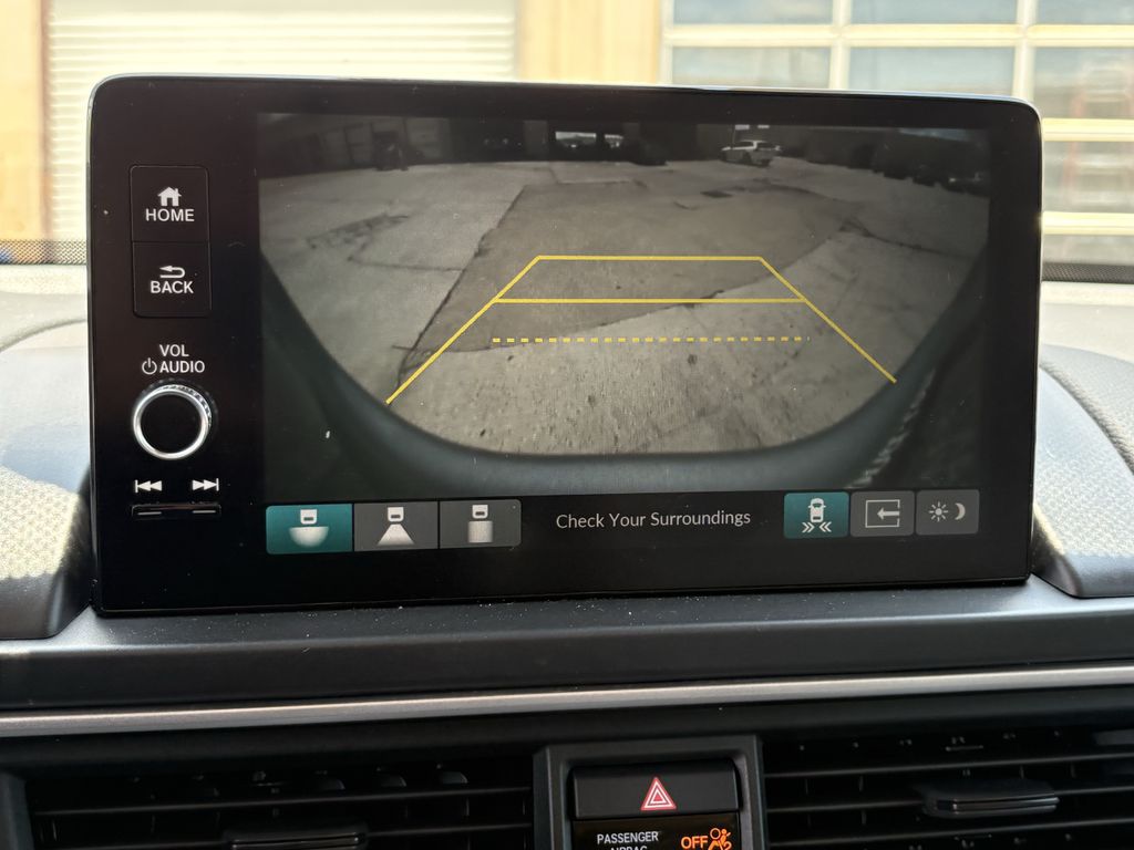 2023 Honda Pilot EX-L Silver at Community Honda