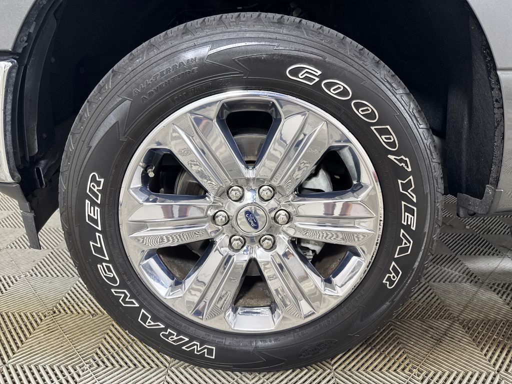 Certified Used 2019 Gray Ford XLT image 13