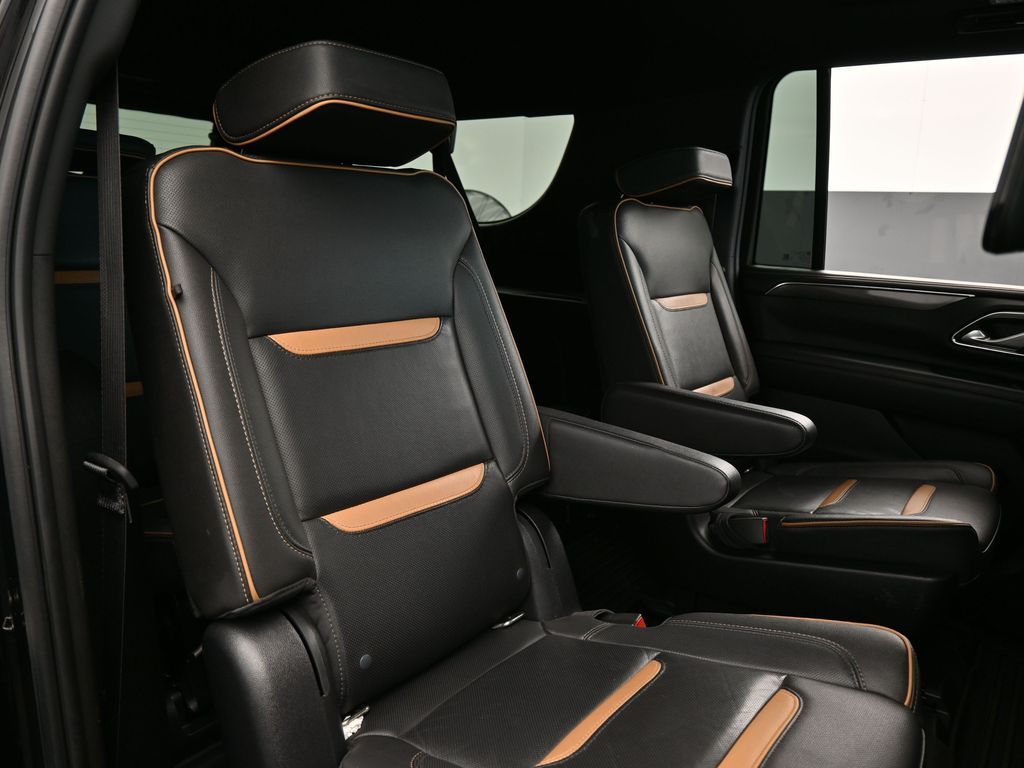 Used 2022 Onyx Black GMC AT4 image 55