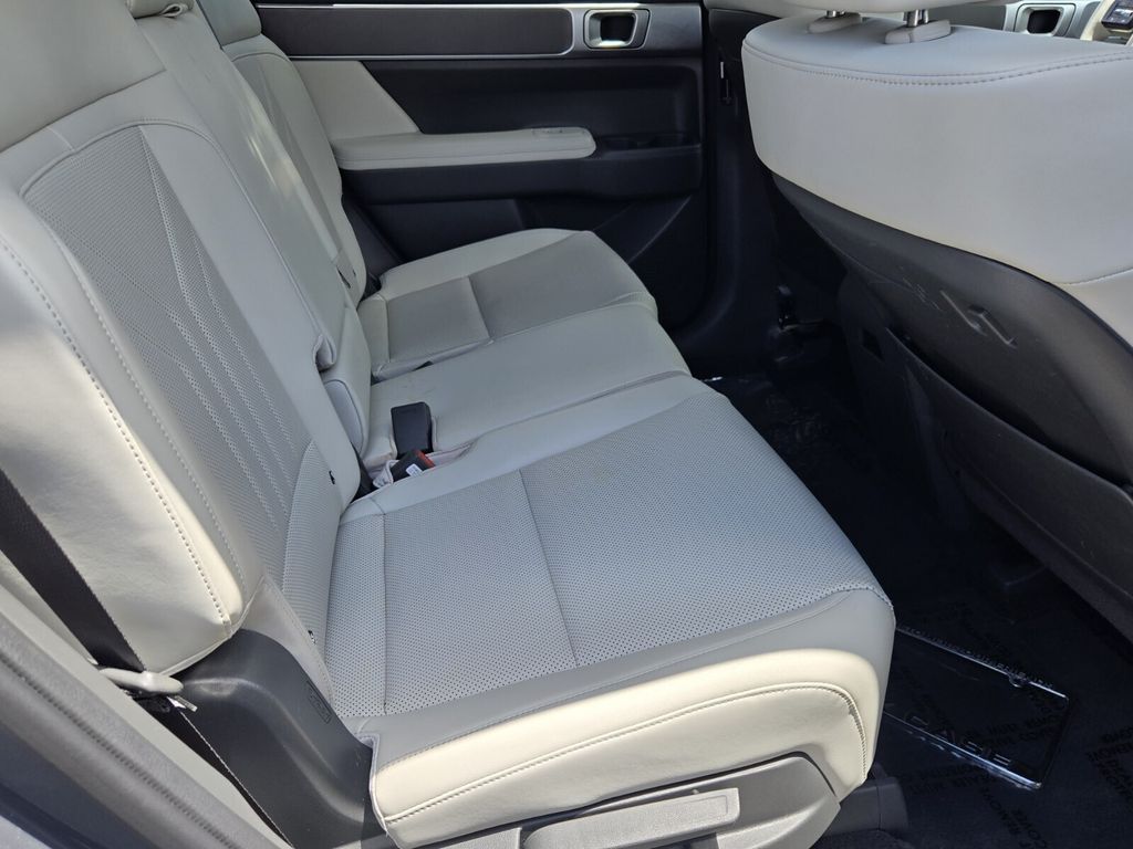 2025 Hyundai Santa Fe - $26,999