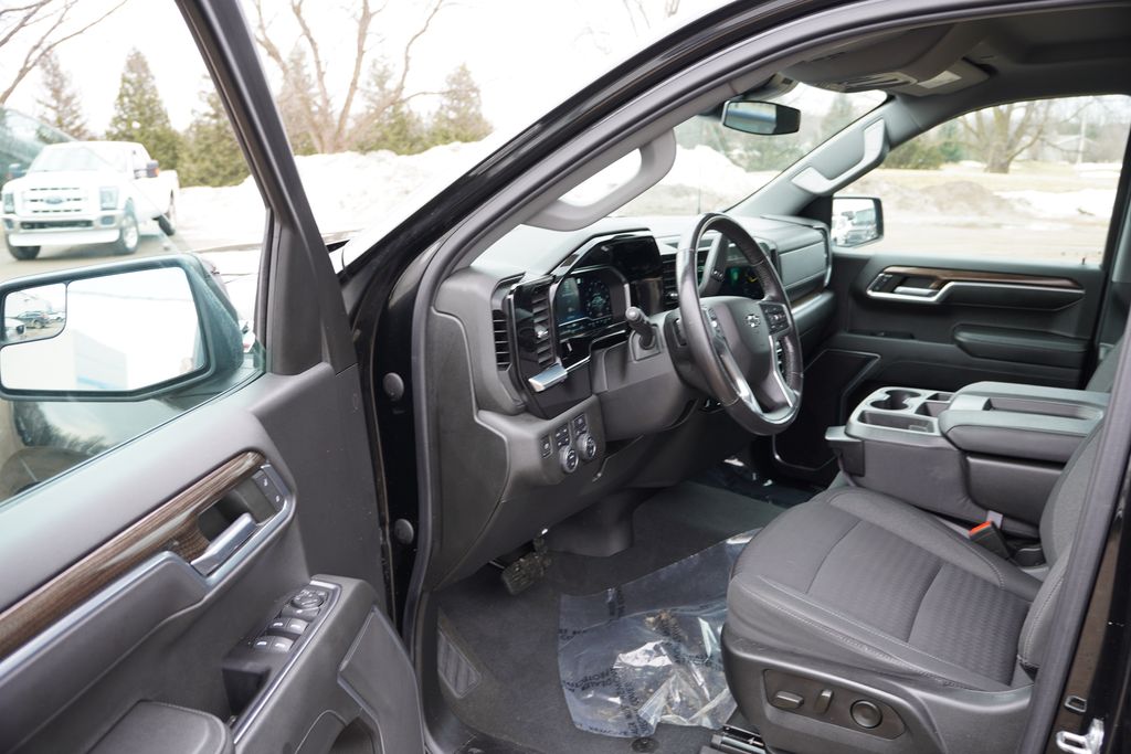 used 2022 Chevrolet Silverado 1500 car, priced at $35,473