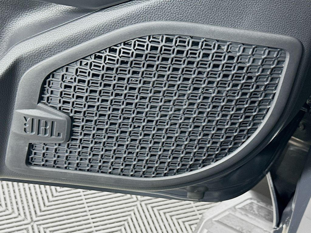 Thumbnail: 2025 Toyota 4Runner - 19