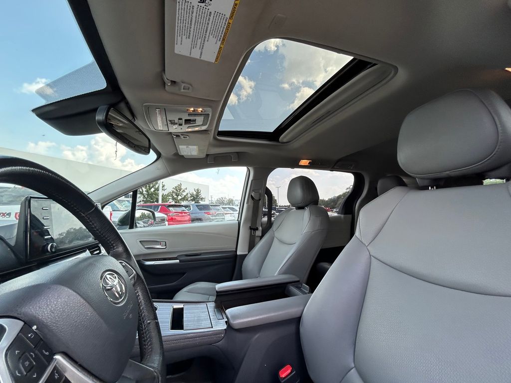 Used 2023 Toyota Sienna Van