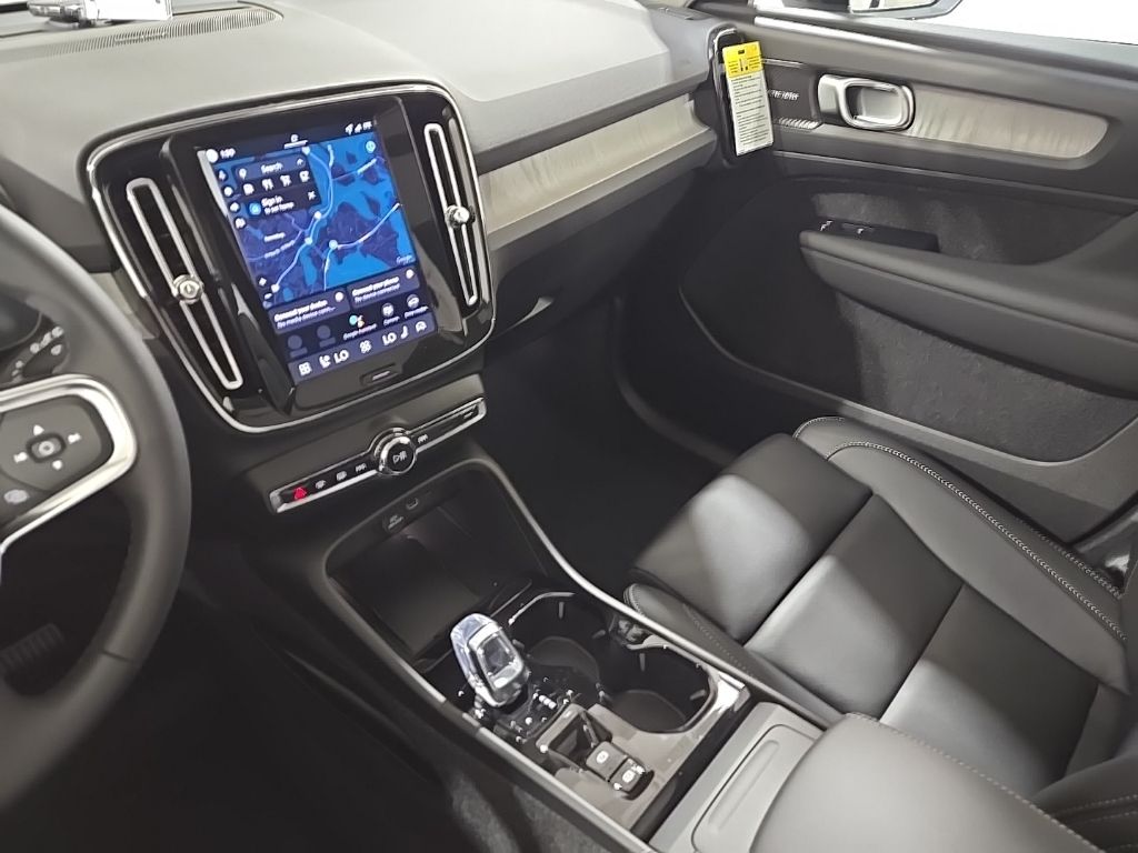 New 2026 Blue Volvo B5 Ultra image 14