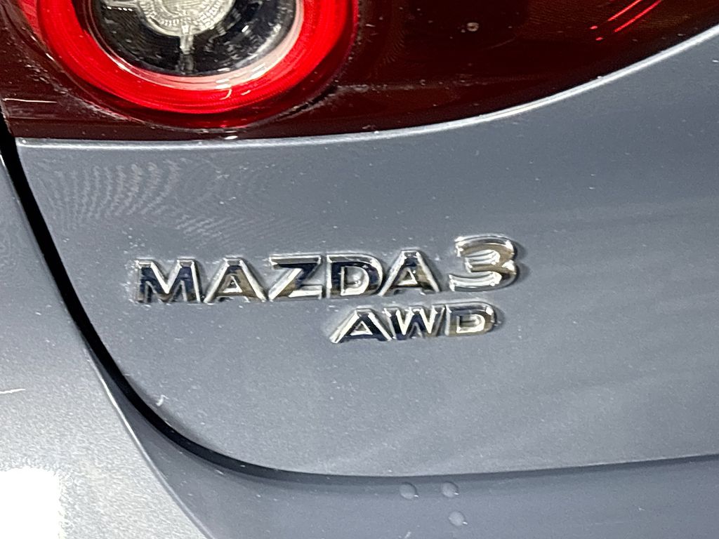 2024 Mazda Mazda3 2.5 S Carbon Edition