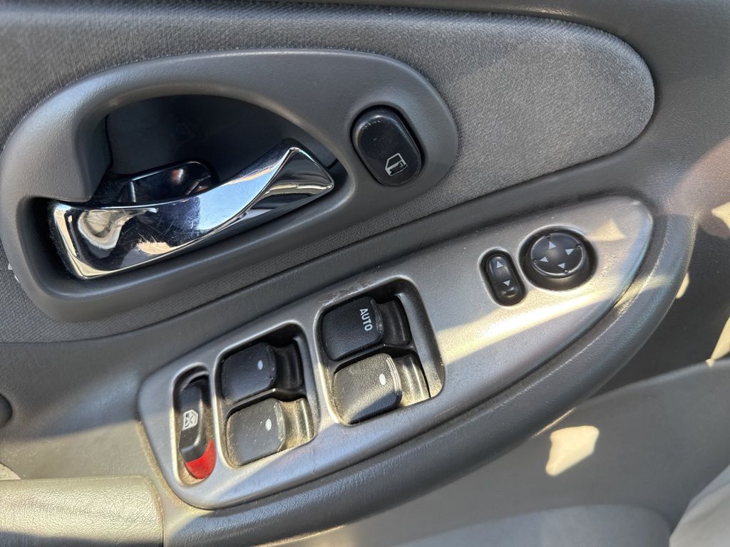 Thumbnail: 2006 Chevrolet Malibu - 10