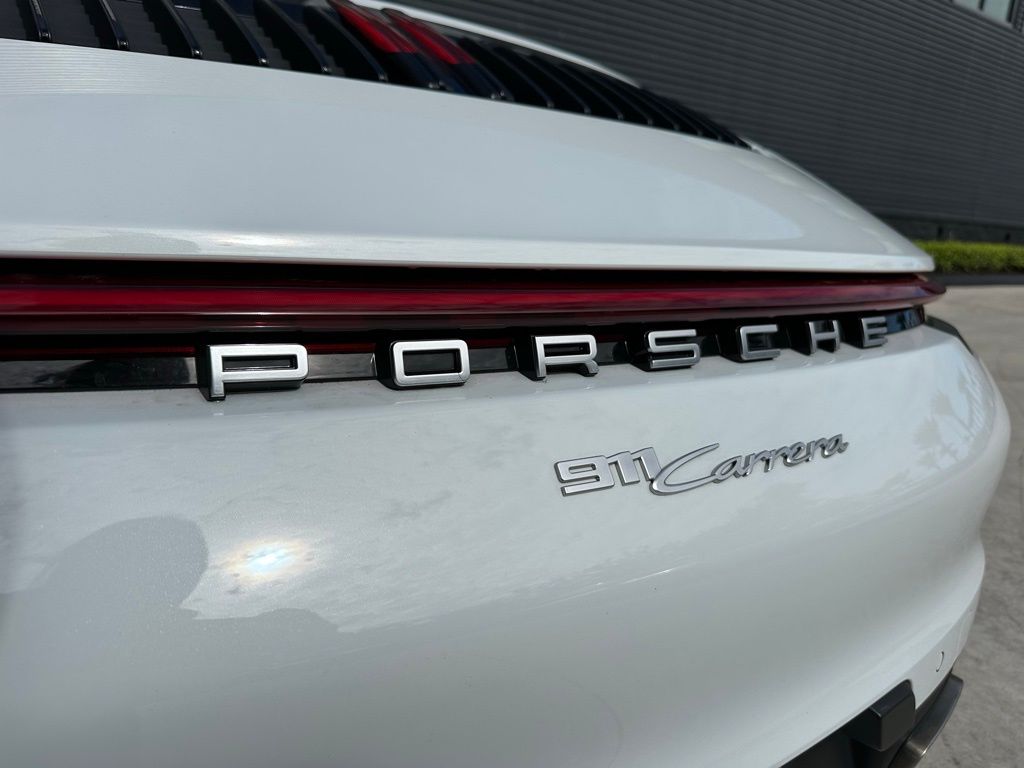 Thumbnail: 2020 Porsche 911 - 15