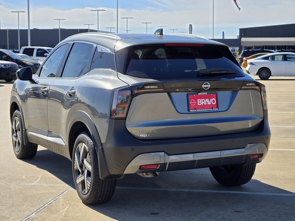2026 Nissan Kicks SV - 5