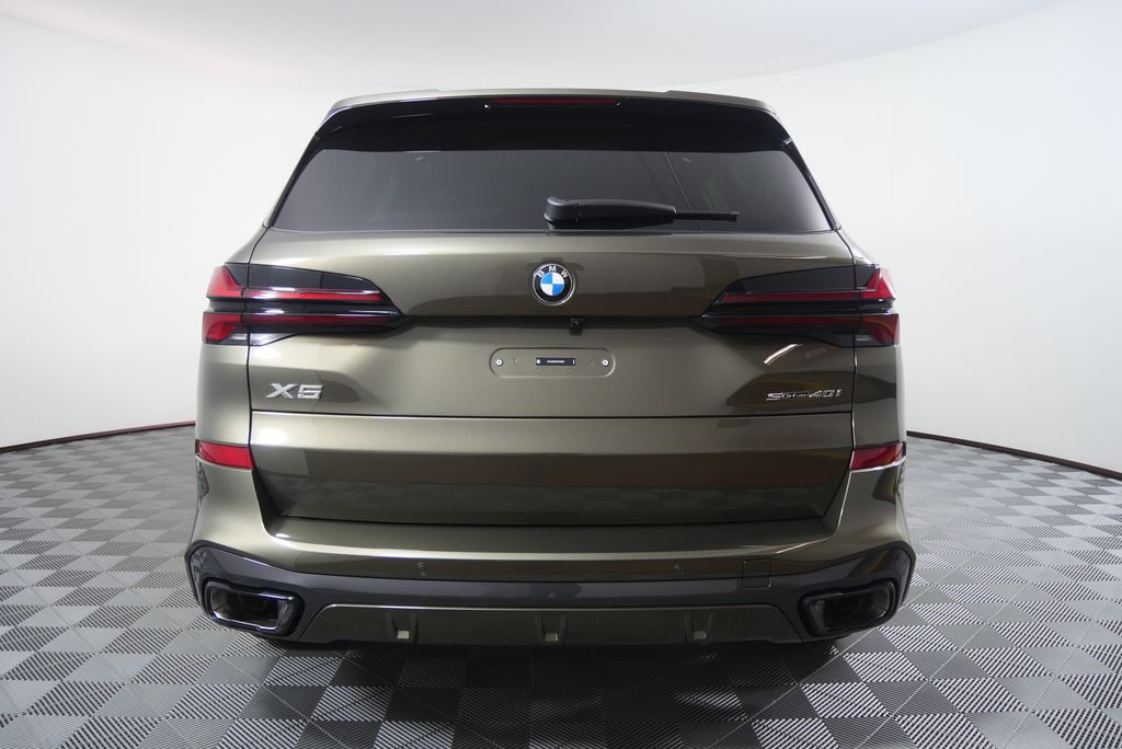 Thumbnail: 2026 BMW X5 - 4