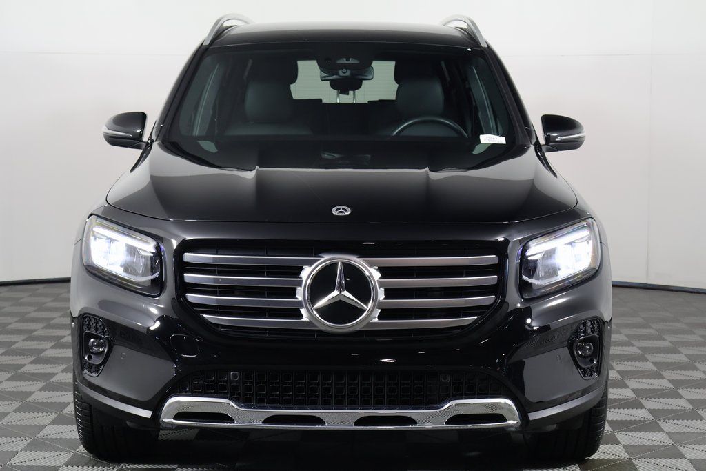 Thumbnail: 2025 Mercedes-Benz GLB - 2