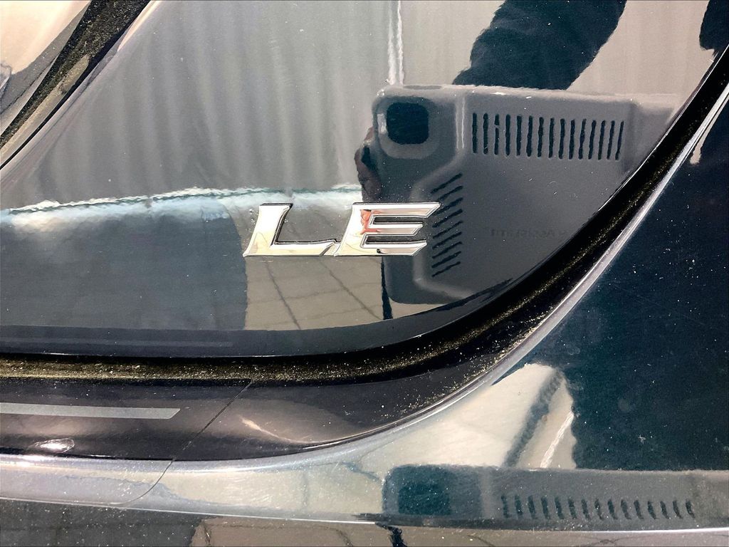 2021 Toyota Camry — photo 28