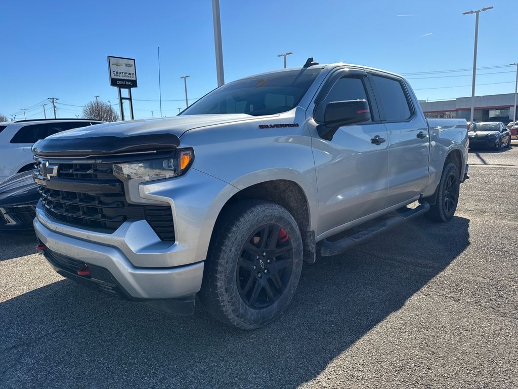 2022 Chevrolet Silverado 1500 RST Crew Cab 4WD