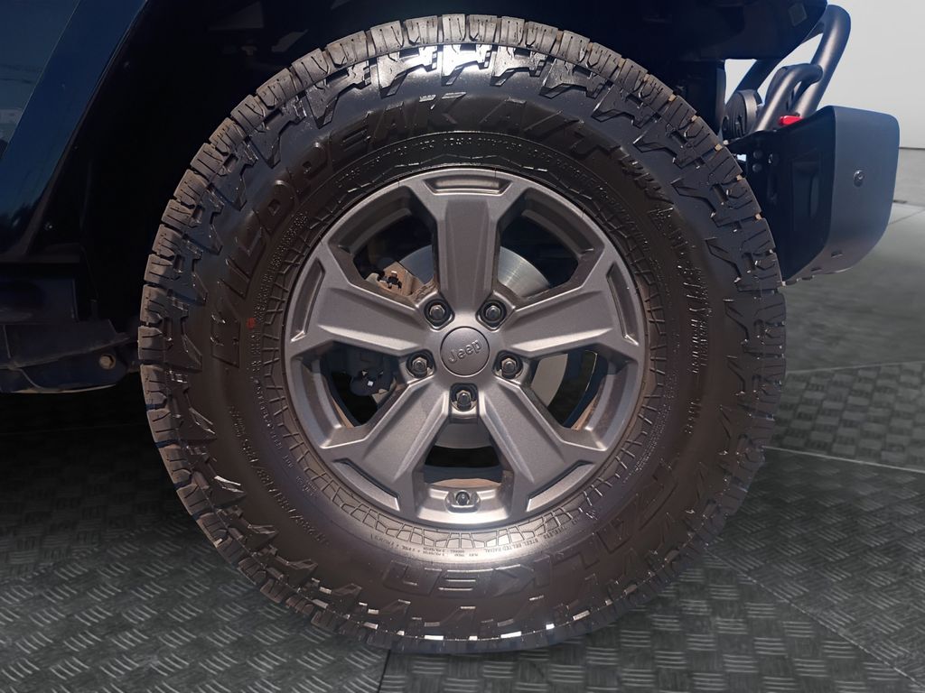 Used Car 2017 Jeep Wrangler  Unlimited Rubicon Recon For Sale Under $25,000 In Austin, Texas