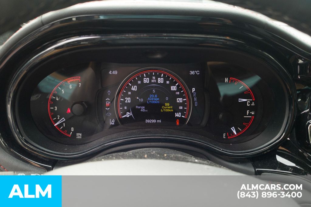 Used 2024 White/off-white Dodge R/T Premium image 12