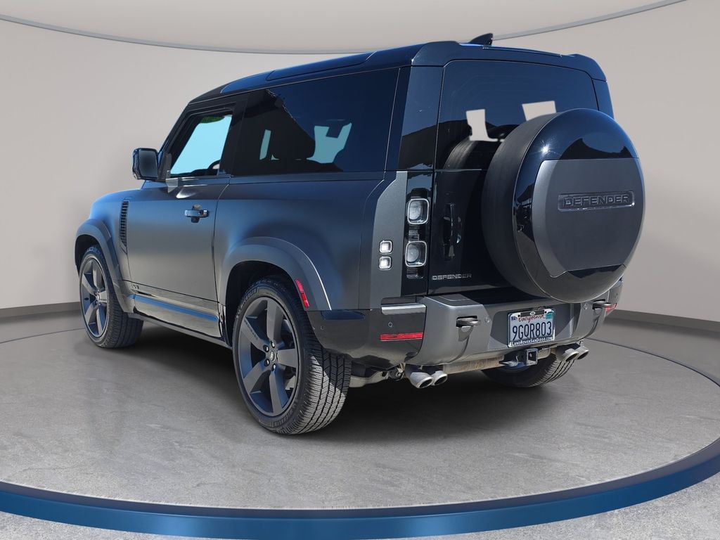 Certified Used 2023  Land Rover Carpathian Edition image 7