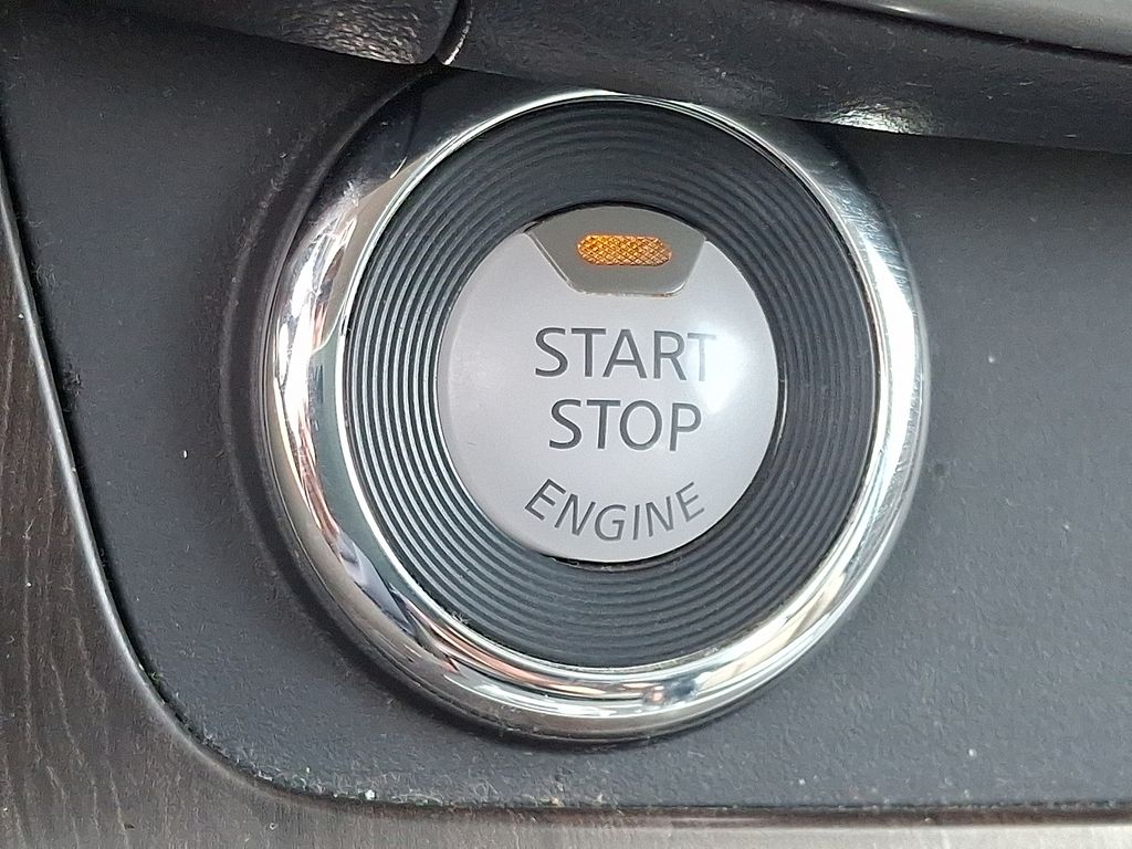 2020 Nissan Murano — photo 23