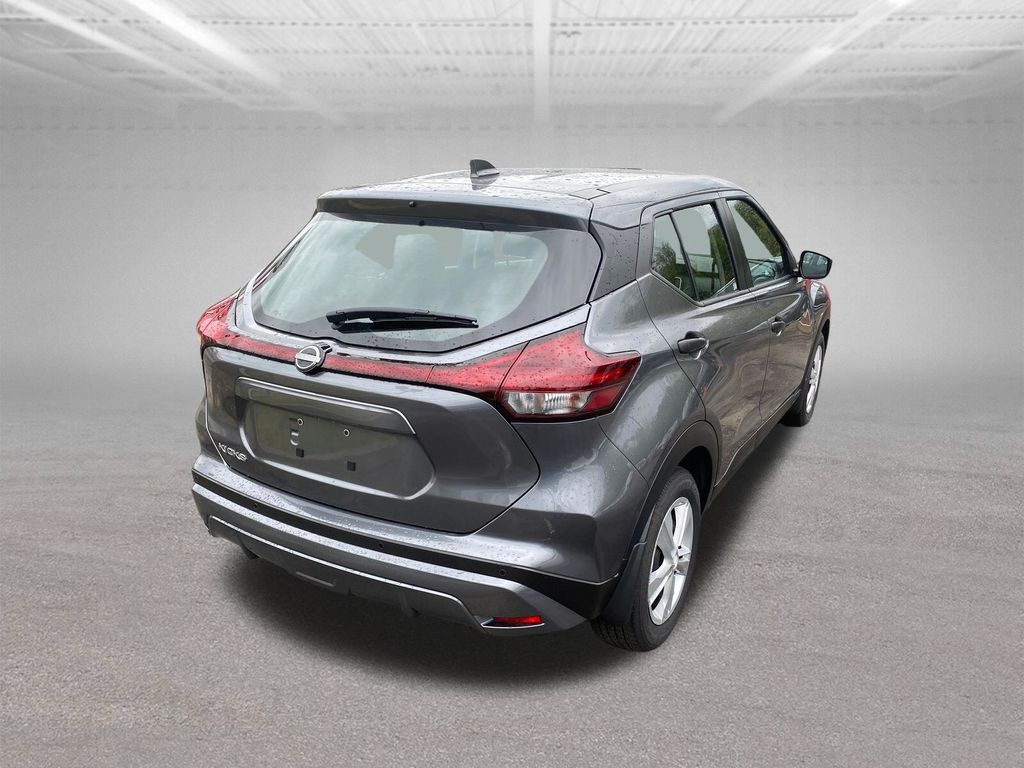 2025 Nissan Kicks Play S - 4