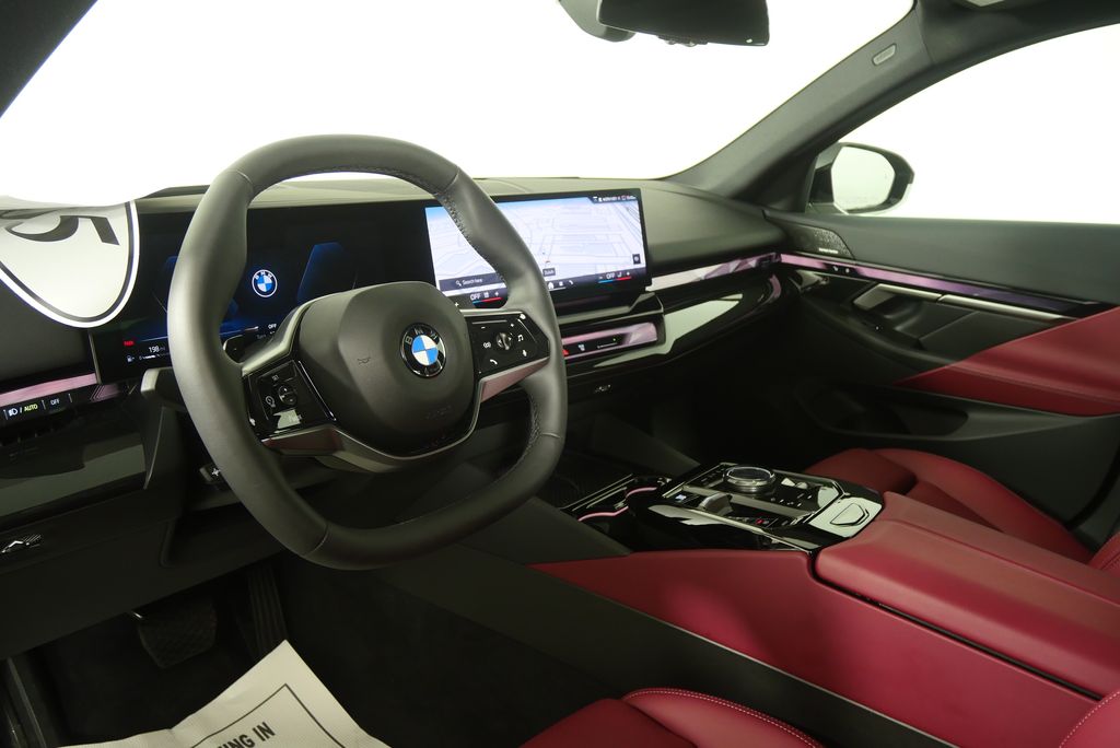 Thumbnail: 2025 BMW 5 Series - 13