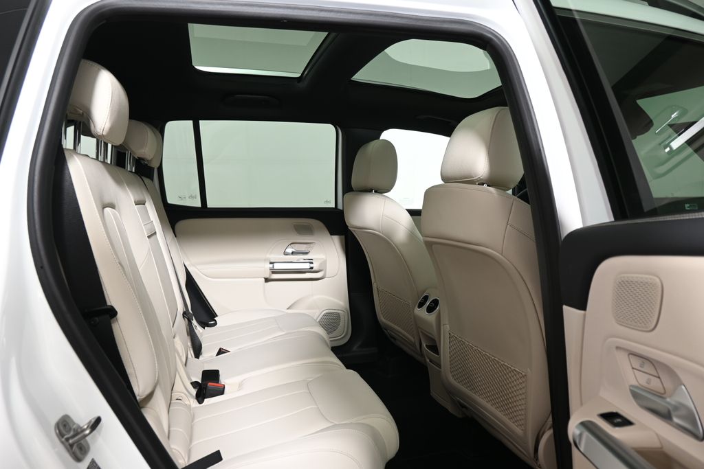 Thumbnail: 2026 Mercedes-Benz GLB - 20