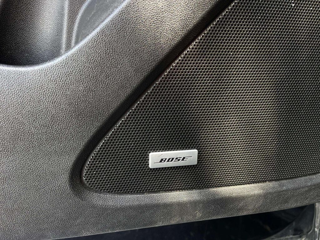 Used 2019 Mosaic Black Metallic Chevrolet Premier image 23
