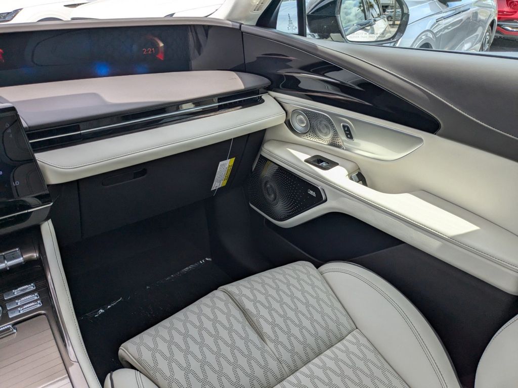 2025 Lincoln Nautilus Hybrid Black Label