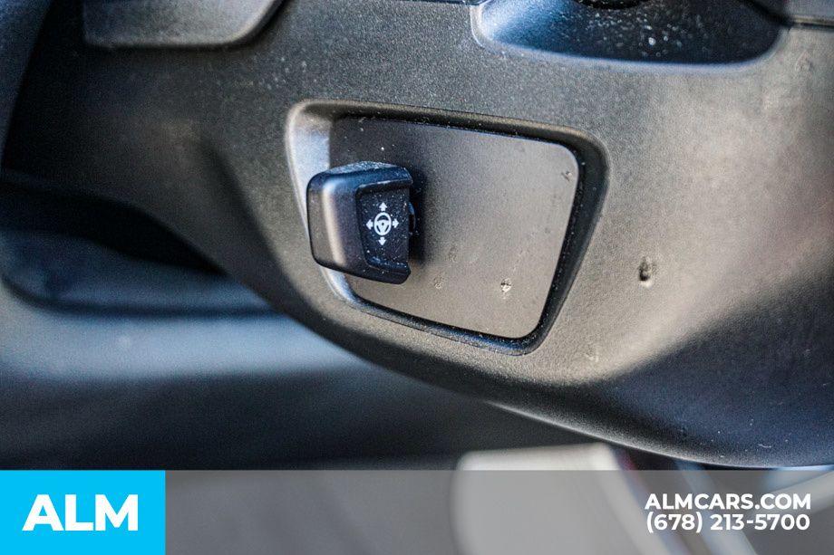 Used 2023 Black BMW xDrive40i image 49