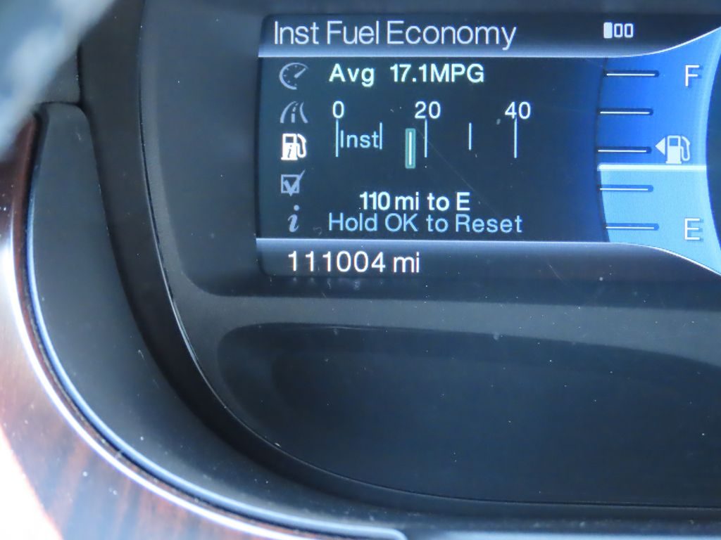 Thumbnail: 2011 Ford Edge - 20