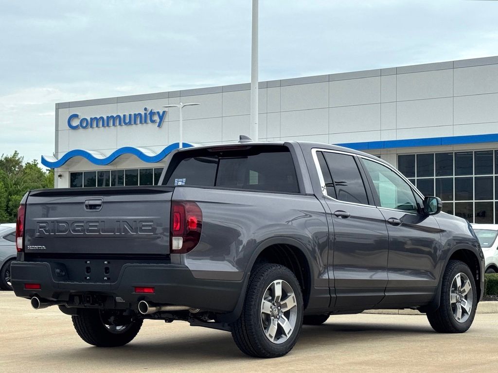 2026 Honda Ridgeline RTL  at Community Honda