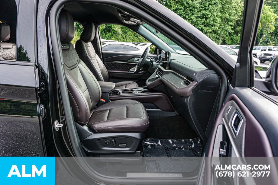 Used 2026 Black Ford Platinum image 25