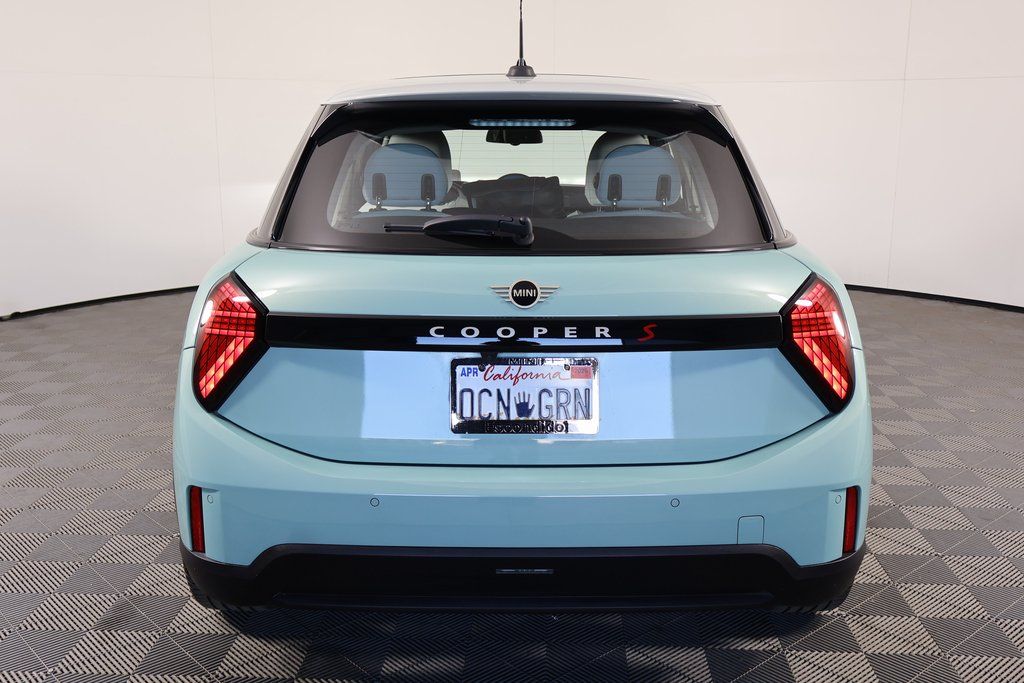 Thumbnail: 2025 MINI Cooper - 5