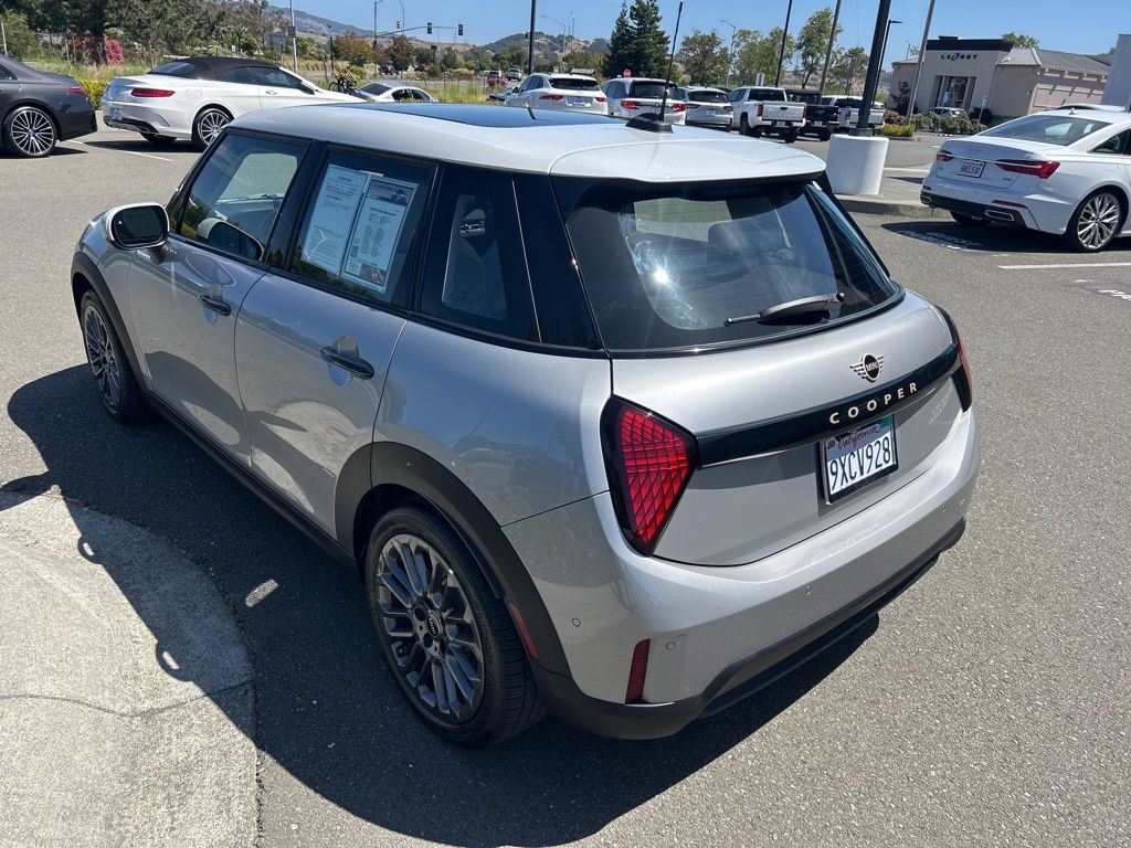 Thumbnail: 2026 MINI Cooper - 3
