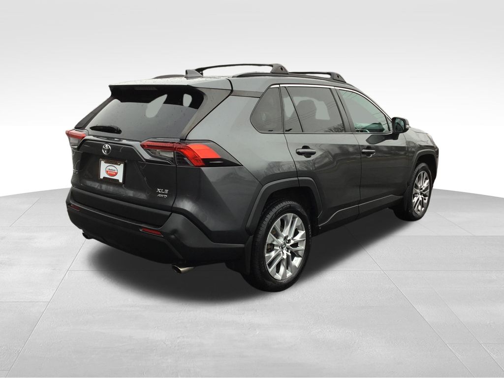 Thumbnail: 2020 Toyota RAV4 - 5