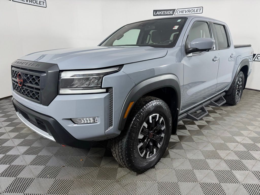 2022 Nissan Frontier PRO-4X Crew Cab 4WD